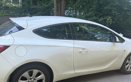 Opel Astra J, 2014 год, 725 000 рублей, 2 фотография