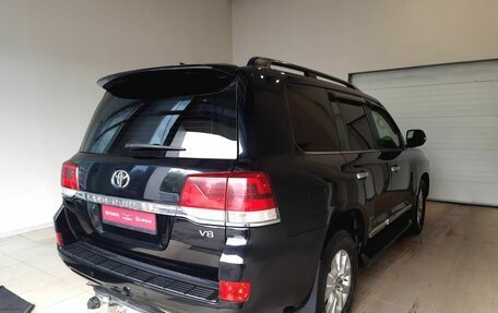 Toyota Land Cruiser 200, 2016 год, 4 600 000 рублей, 4 фотография
