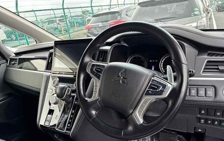 Mitsubishi Delica D:5 I, 2022 год, 2 850 000 рублей, 6 фотография