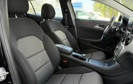 Mercedes-Benz GLA, 2018 год, 2 290 000 рублей, 17 фотография