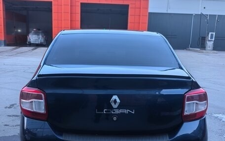 Renault Logan II, 2015 год, 590 000 рублей, 5 фотография