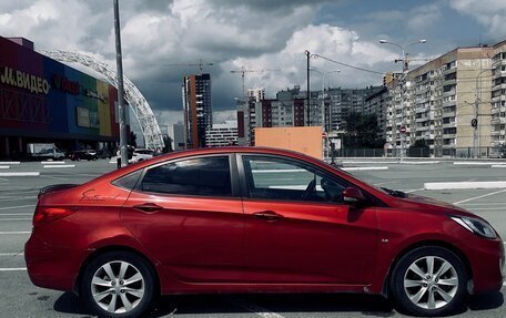 Hyundai Solaris II рестайлинг, 2011 год, 940 000 рублей, 6 фотография