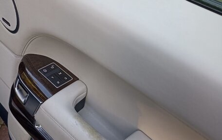 Land Rover Range Rover IV рестайлинг, 2015 год, 2 650 000 рублей, 19 фотография