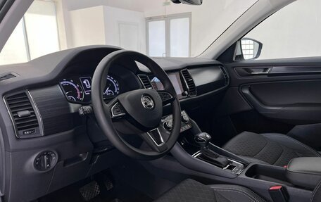 Skoda Kodiaq I, 2020 год, 2 360 000 рублей, 9 фотография