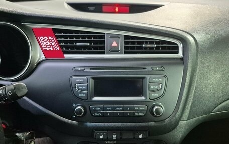 KIA cee'd III, 2015 год, 1 399 000 рублей, 17 фотография