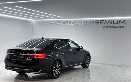 Skoda Superb III рестайлинг, 2025 год, 3 250 000 рублей, 28 фотография