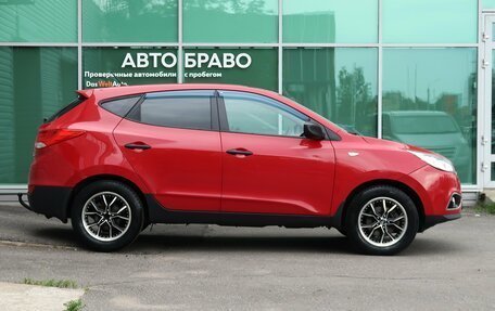 Hyundai ix35 I рестайлинг, 2013 год, 1 049 000 рублей, 6 фотография