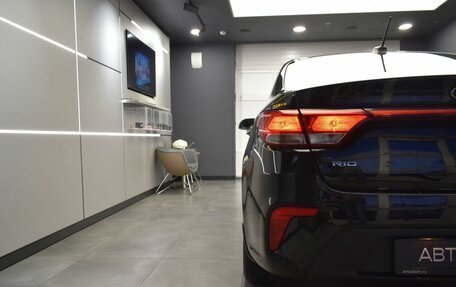 KIA Rio IV, 2018 год, 1 387 000 рублей, 7 фотография