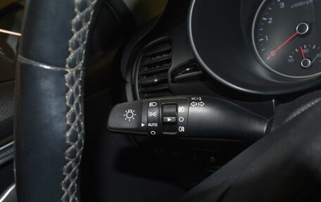 KIA Rio IV, 2018 год, 1 387 000 рублей, 26 фотография