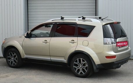 Mitsubishi Outlander III рестайлинг 3, 2008 год, 749 000 рублей, 4 фотография