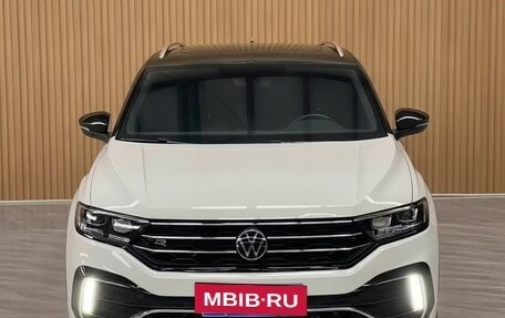 Volkswagen T-Roc I, 2022 год, 1 756 002 рублей, 2 фотография