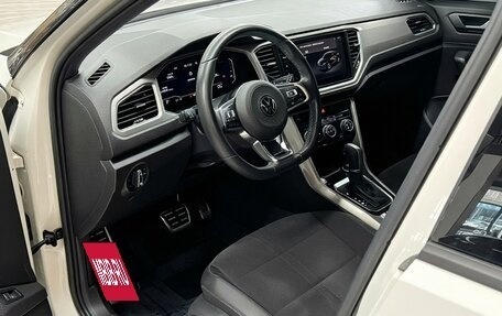 Volkswagen T-Roc I, 2022 год, 1 756 002 рублей, 7 фотография