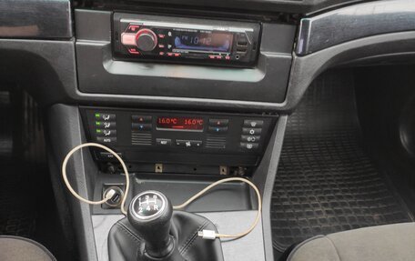 BMW 5 серия, 1996 год, 520 000 рублей, 15 фотография