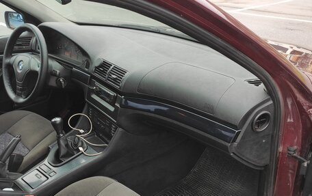 BMW 5 серия, 1996 год, 520 000 рублей, 6 фотография