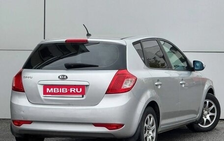 KIA cee'd I рестайлинг, 2010 год, 600 000 рублей, 2 фотография