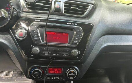 KIA Rio III рестайлинг, 2014 год, 970 000 рублей, 10 фотография