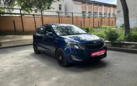 KIA Rio III рестайлинг, 2014 год, 970 000 рублей, 2 фотография