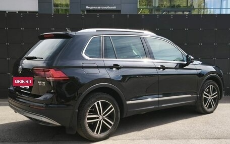 Volkswagen Tiguan II, 2017 год, 2 025 000 рублей, 5 фотография