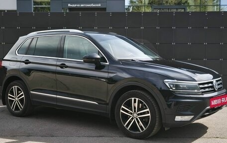 Volkswagen Tiguan II, 2017 год, 2 025 000 рублей, 3 фотография
