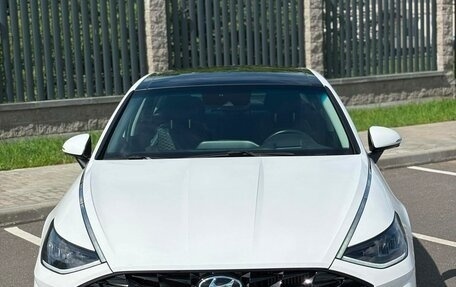 Hyundai Sonata VIII, 2023 год, 2 160 000 рублей, 2 фотография