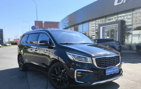 KIA Carnival III, 2018 год, 2 935 000 рублей, 3 фотография