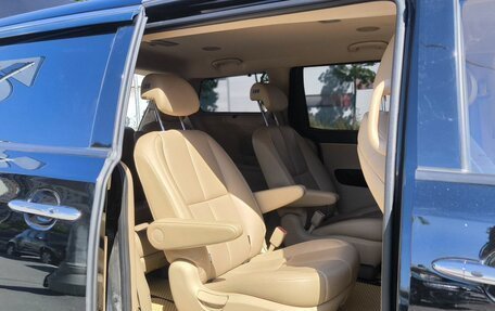 KIA Carnival III, 2018 год, 2 935 000 рублей, 14 фотография