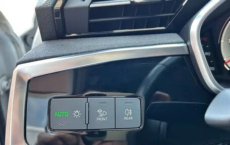 Audi Q3, 2023 год, 2 430 000 рублей, 8 фотография