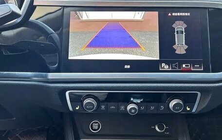 Audi Q3, 2023 год, 2 430 000 рублей, 7 фотография