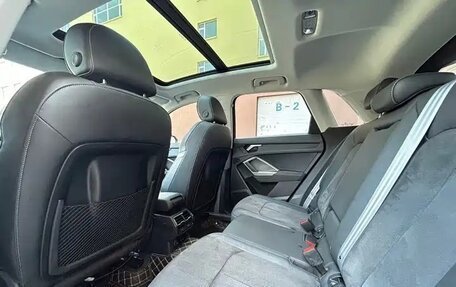 Audi Q3, 2023 год, 2 430 000 рублей, 10 фотография