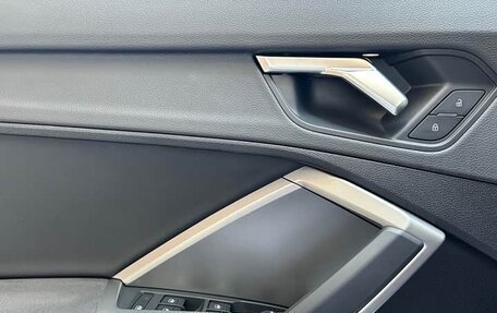 Audi Q3, 2023 год, 2 430 000 рублей, 15 фотография