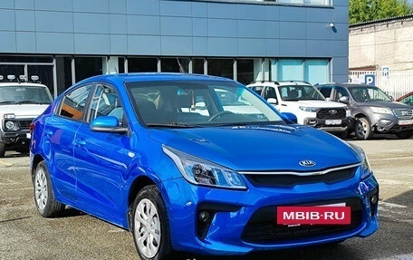 KIA Rio IV, 2018 год, 1 055 000 рублей, 2 фотография