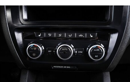 Volkswagen Jetta VI, 2012 год, 899 000 рублей, 16 фотография