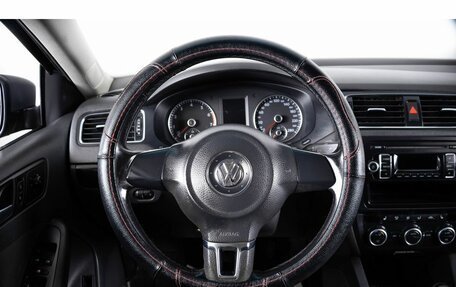 Volkswagen Jetta VI, 2012 год, 899 000 рублей, 14 фотография