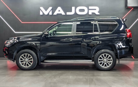 Toyota Land Cruiser Prado 150 рестайлинг 2, 2020 год, 5 450 000 рублей, 8 фотография
