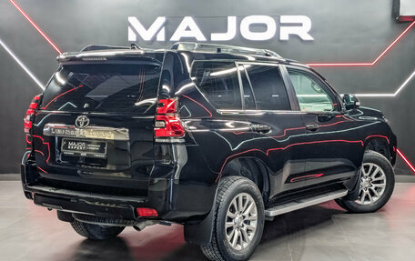 Toyota Land Cruiser Prado 150 рестайлинг 2, 2020 год, 5 450 000 рублей, 5 фотография