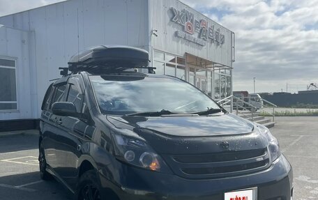 Toyota ISis I, 2009 год, 770 000 рублей, 1 фотография
