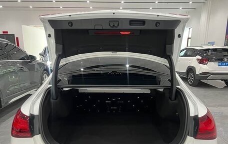 Mercedes-Benz A-Класс, 2023 год, 2 100 000 рублей, 22 фотография