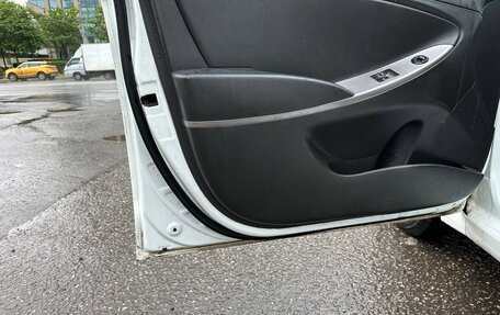 Hyundai Solaris II рестайлинг, 2014 год, 440 000 рублей, 5 фотография