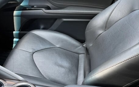 Toyota Camry, 2018 год, 2 600 000 рублей, 20 фотография