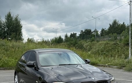 BMW 3 серия, 2009 год, 1 040 000 рублей, 3 фотография