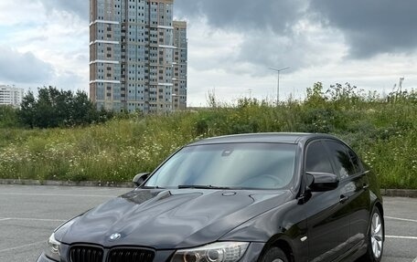 BMW 3 серия, 2009 год, 1 040 000 рублей, 4 фотография