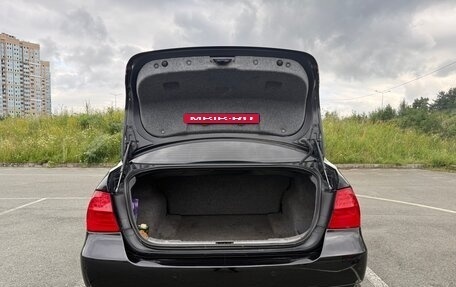 BMW 3 серия, 2009 год, 1 040 000 рублей, 22 фотография