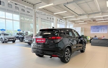 Honda Vezel, 2020 год, 2 099 999 рублей, 5 фотография