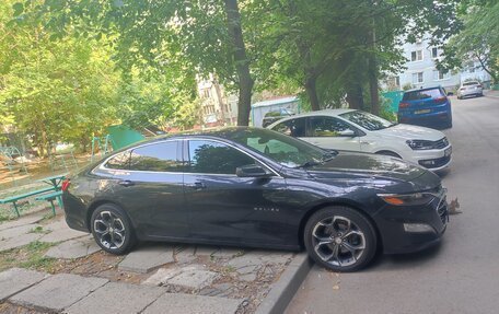 Chevrolet Malibu IX, 2023 год, 1 200 000 рублей, 4 фотография