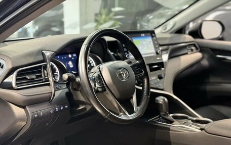 Toyota Camry, 2021 год, 2 899 999 рублей, 14 фотография