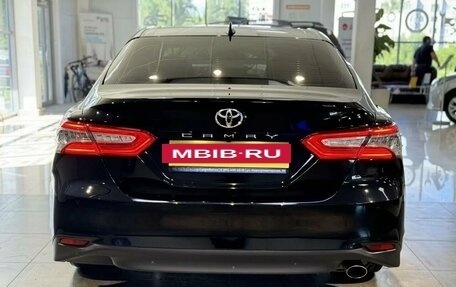 Toyota Camry, 2021 год, 2 899 999 рублей, 7 фотография