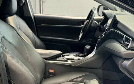 Toyota Camry, 2021 год, 2 899 999 рублей, 19 фотография