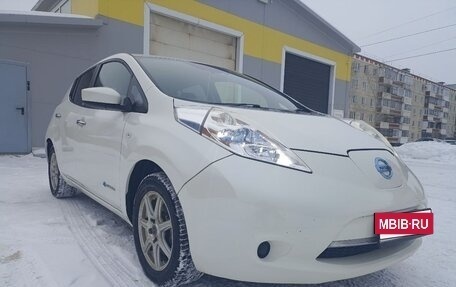 Nissan Leaf I, 2016 год, 899 000 рублей, 1 фотография