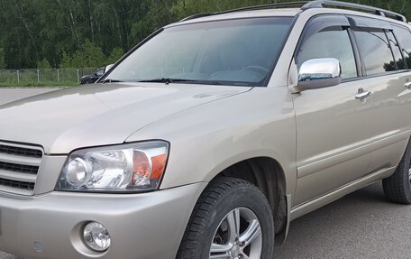 Toyota Highlander III, 2001 год, 850 000 рублей, 1 фотография