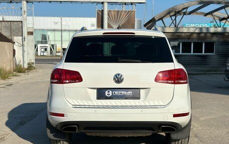 Volkswagen Touareg III, 2013 год, 2 090 000 рублей, 4 фотография